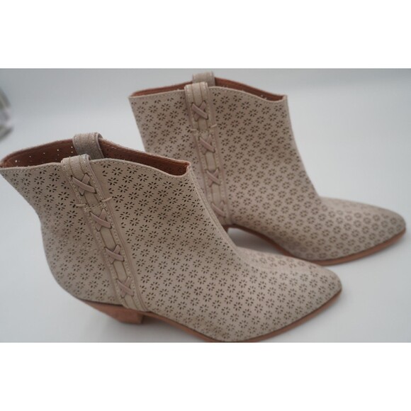 FRYE & CO Maley Perforated Ankle Boots Laser Cut Whipstitch Western Beige 7.5 - Picture 6 of 8